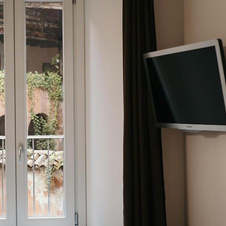 Charme Nel Borgo Di Bienno Di Design, Natura & Relax Exteriör bild