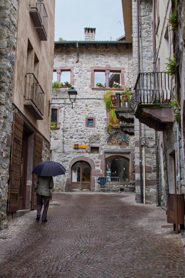 Charme Nel Borgo Di Bienno Di Design, Natura & Relax Exteriör bild