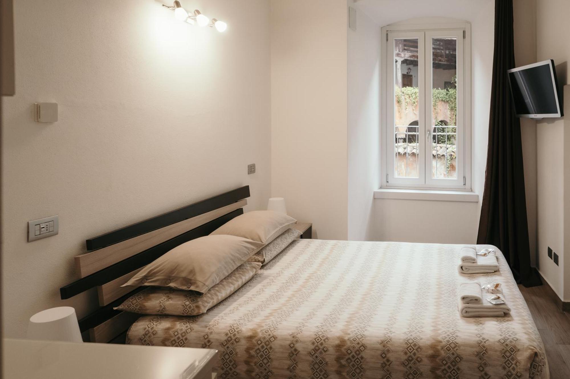 Charme Nel Borgo Di Bienno Di Design, Natura & Relax Exteriör bild
